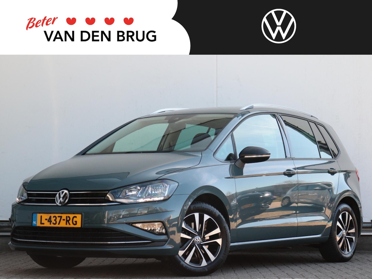 Volkswagen Golf Sportsvan - 1.5 TSI ACT Highline | Trekhaak | Camera | Stoelverwarming | Dodehoekdetectie | - AutoWereld.nl