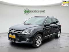Volkswagen Tiguan - 1.4 TSI Sport&Style | Parkeersensoren | Lichtmetalen velgen | Climate Control