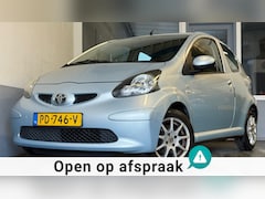 Toyota Aygo - 1.0-12V Access|163DKM|NweAPK|Airco|CentrDVG|LMV|Nettestaat