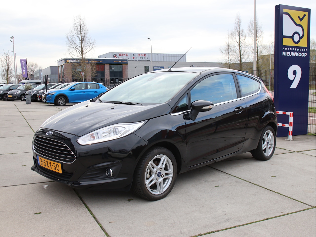 Ford Fiesta - 1.0 EB Titanium NL auto Navigatie, PDC, Bluetooth, NL-Auto, Climate Uniek! - AutoWereld.nl