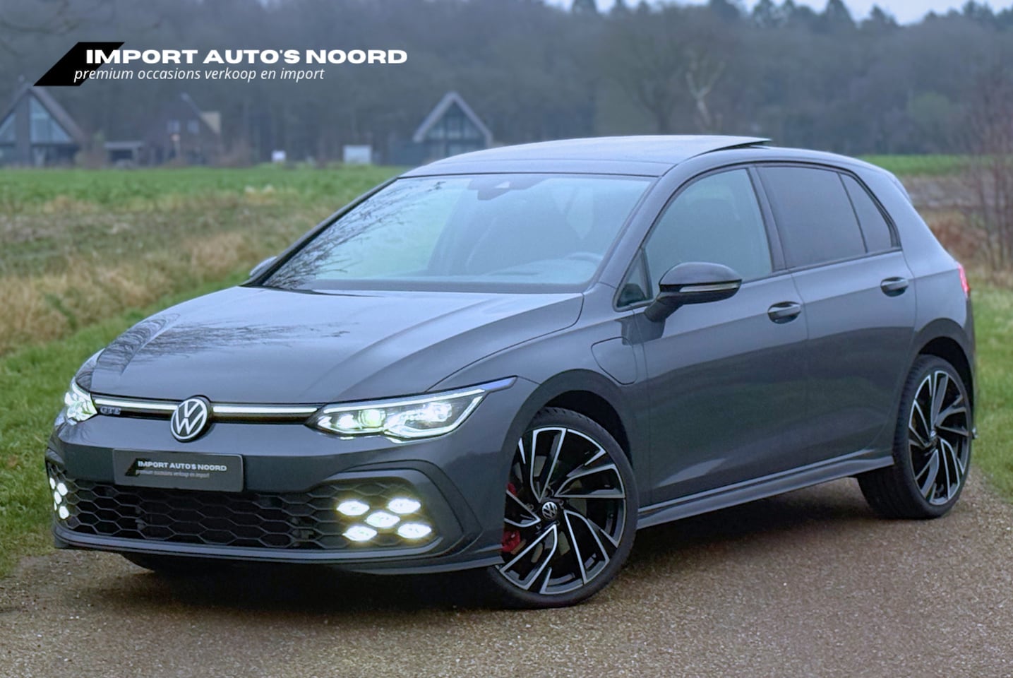 Volkswagen Golf - 8 GTE Pano IQ light Head-up Trekhaak Black style ACC 19 inch (Inclusief BTW) - AutoWereld.nl