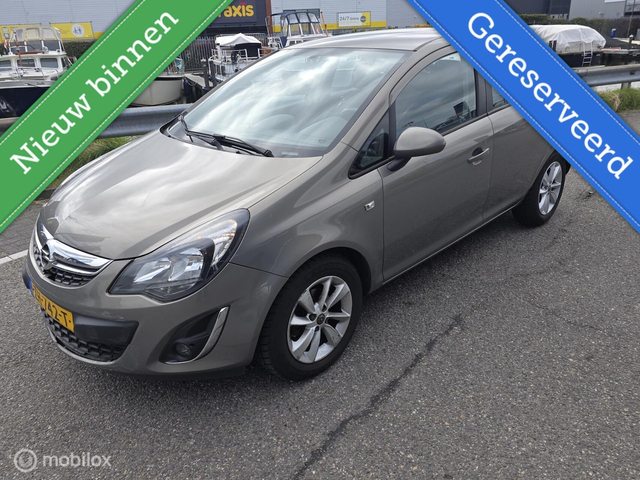 Opel Corsa - AUTOMAAT ** - AutoWereld.nl