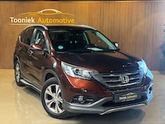 Honda CR-V - 2.0 AWD Lifestyle Trekhaak Navigatie Getint Glas LMV Flippers aan stuur Treeplanken