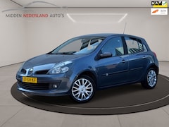 Renault Clio - 1.4-16V Dynamique Luxe * NAP PAS * APK DEC 2026 * AIRCO