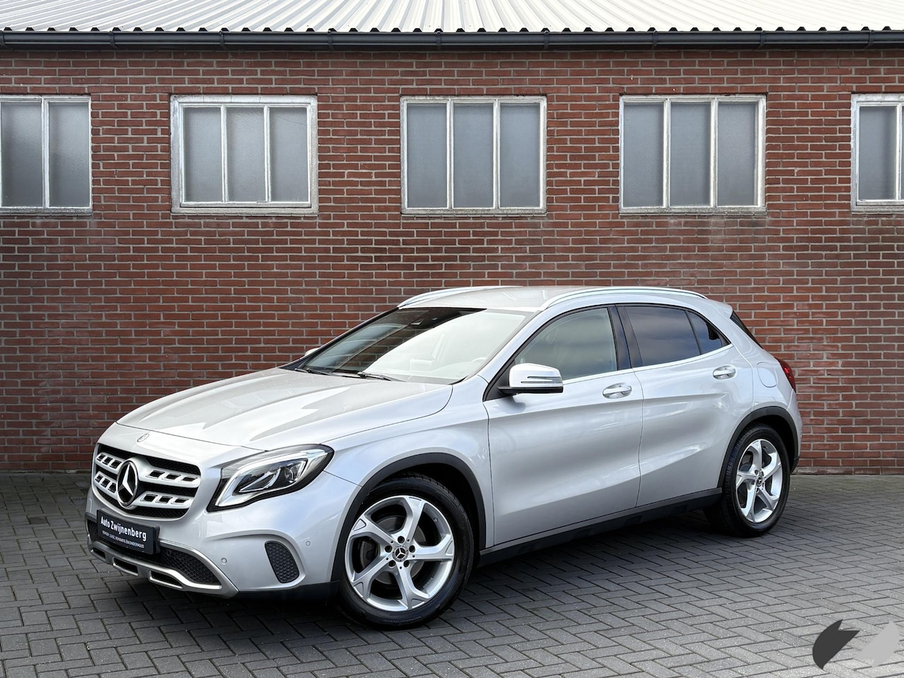Mercedes-Benz GLA-Klasse - 180 Urban - AutoWereld.nl
