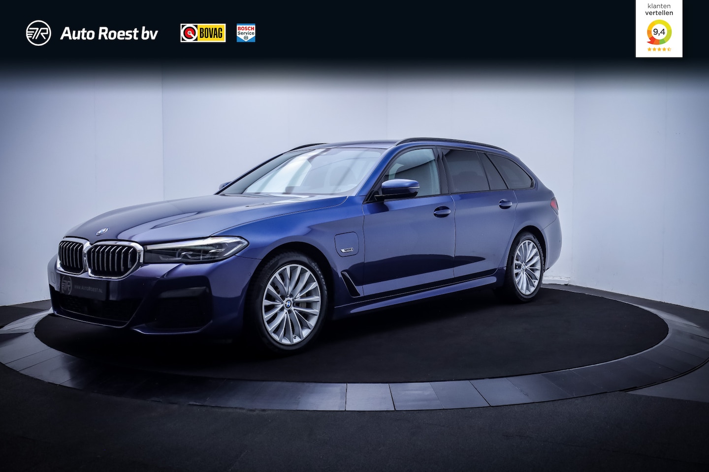 BMW 5-serie Touring - 530e M-SPORT FULL LED | HIFI | LEDER | CAMERA | STUUR+STOELVERW | ACC | CARPLAY | BLINDSPO - AutoWereld.nl