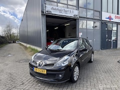 Renault Clio - 1.4-16V Exception Panodak Airco Nieuwe APK NAP Logisch