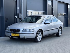 Volvo S60 - 2.4 Edition Nieuwe APK | Airco | NL auto