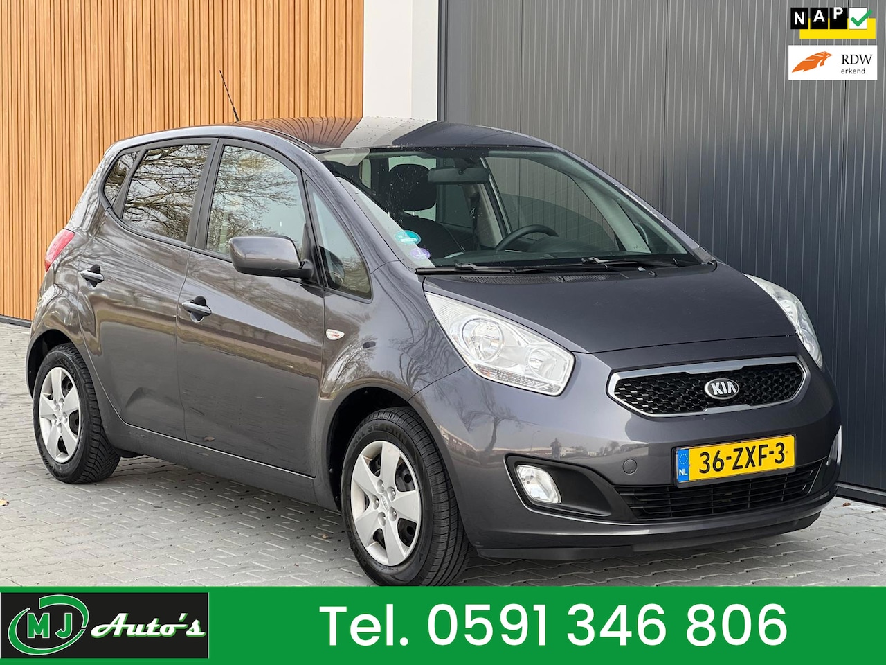 Kia Venga - 1.4 CVVT PLUS PACK + BJ013 + 5DRS + NAVI + AIRCO - AutoWereld.nl