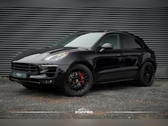 Porsche Macan - 3.0 GTS / Pano / Luchtvering / Trekhaak / Sportstoelen / Carplay