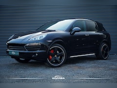Porsche Cayenne - 4.2 D S / Pano / Trekhaak / Bose / Keurige Staat / Luchtvering / Standkachel