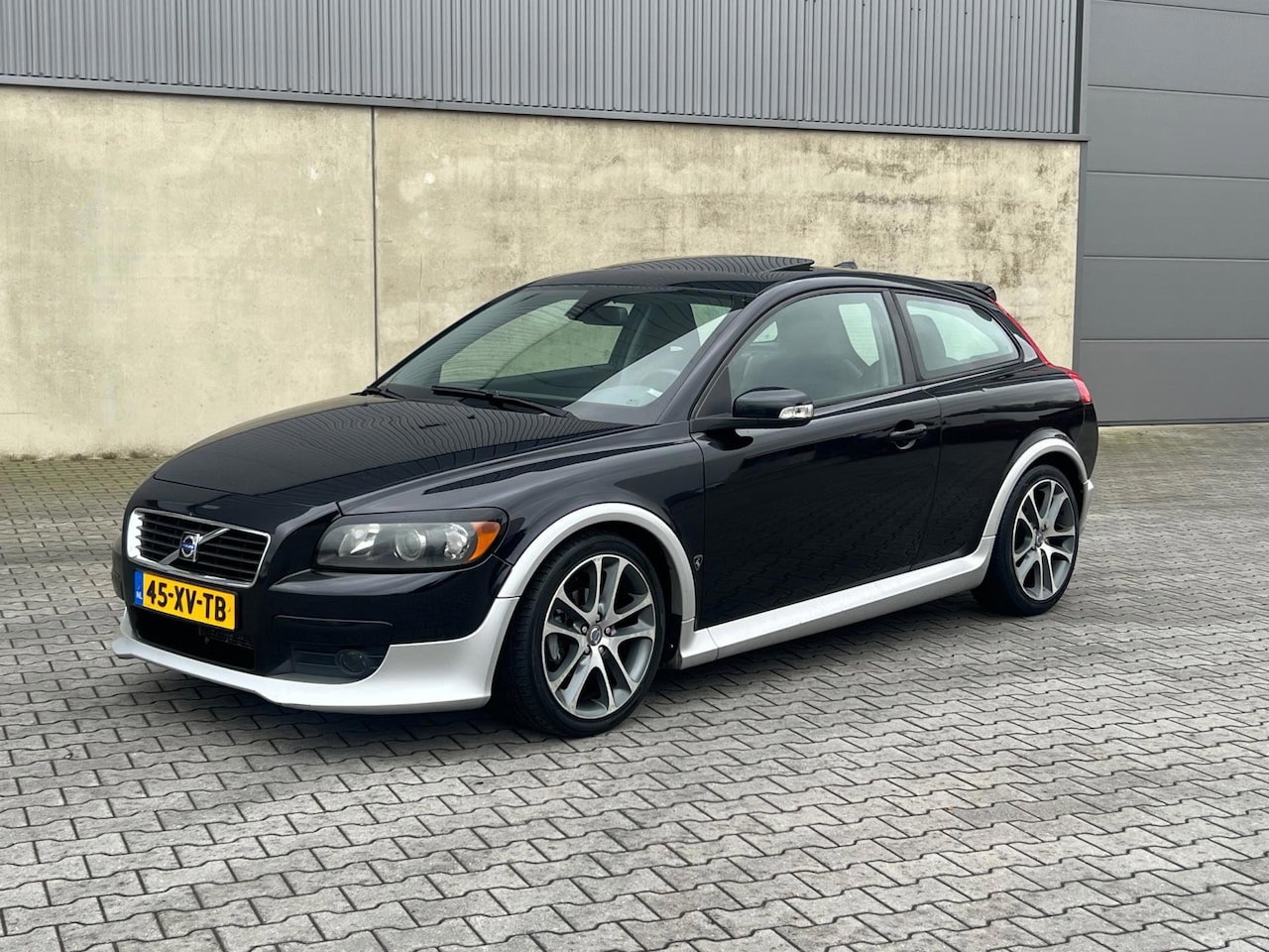 Volvo C30 - 1.8 Momentum SCHUIFDAK+CRUISE CONTROL+ELEKTRSICHE PAKKET+2 SLEUTELS - AutoWereld.nl