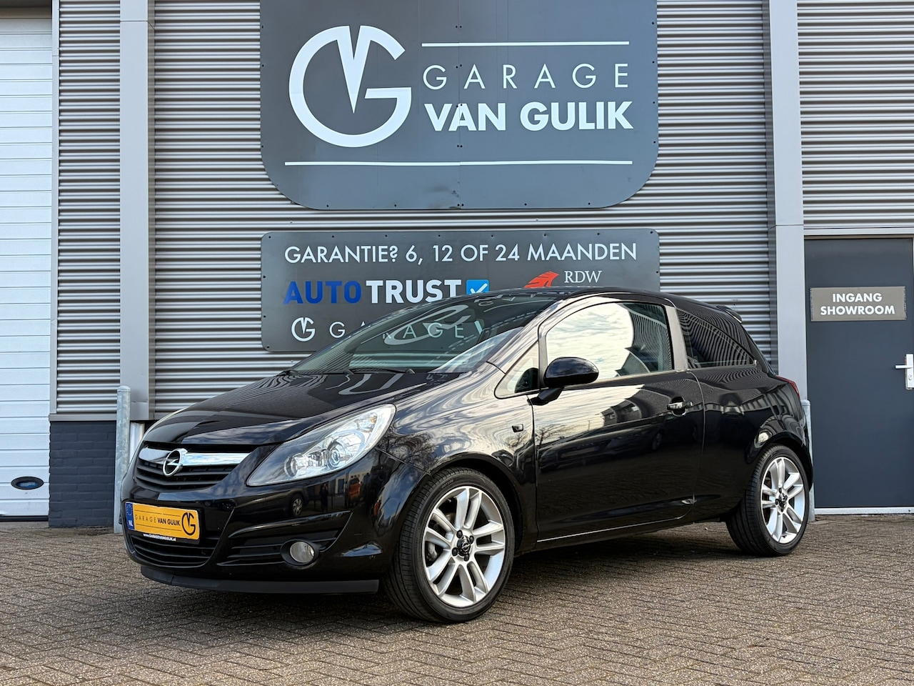 Opel Corsa - 1.2-16V Edition 80PK Airco,Cruise,Isofix,ElektrRamen+Spiegels,Stoel+StuurVerwarming,Multi- - AutoWereld.nl
