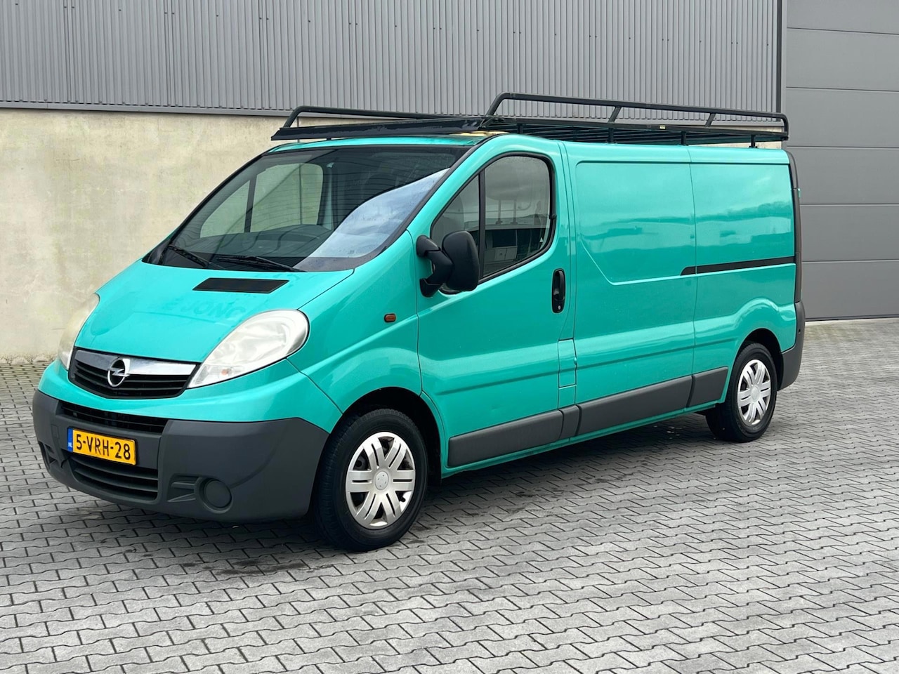 Opel Vivaro - 2.0 CDTI L2H1 NAP+MARGE+APK 01-04-2027+IMPERIAL+3 PERSOONS+TREKHAAK+2 SLEUTELS - AutoWereld.nl