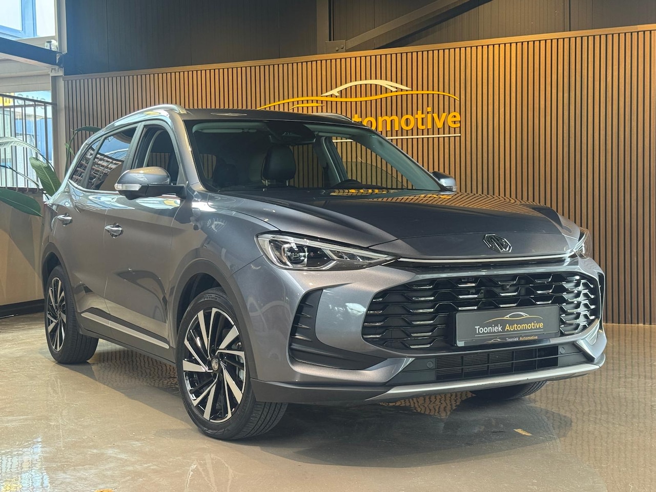 MG ZS - 1.5 Hybrid+ Luxury Leder interier Naviagitie  cruise control - AutoWereld.nl