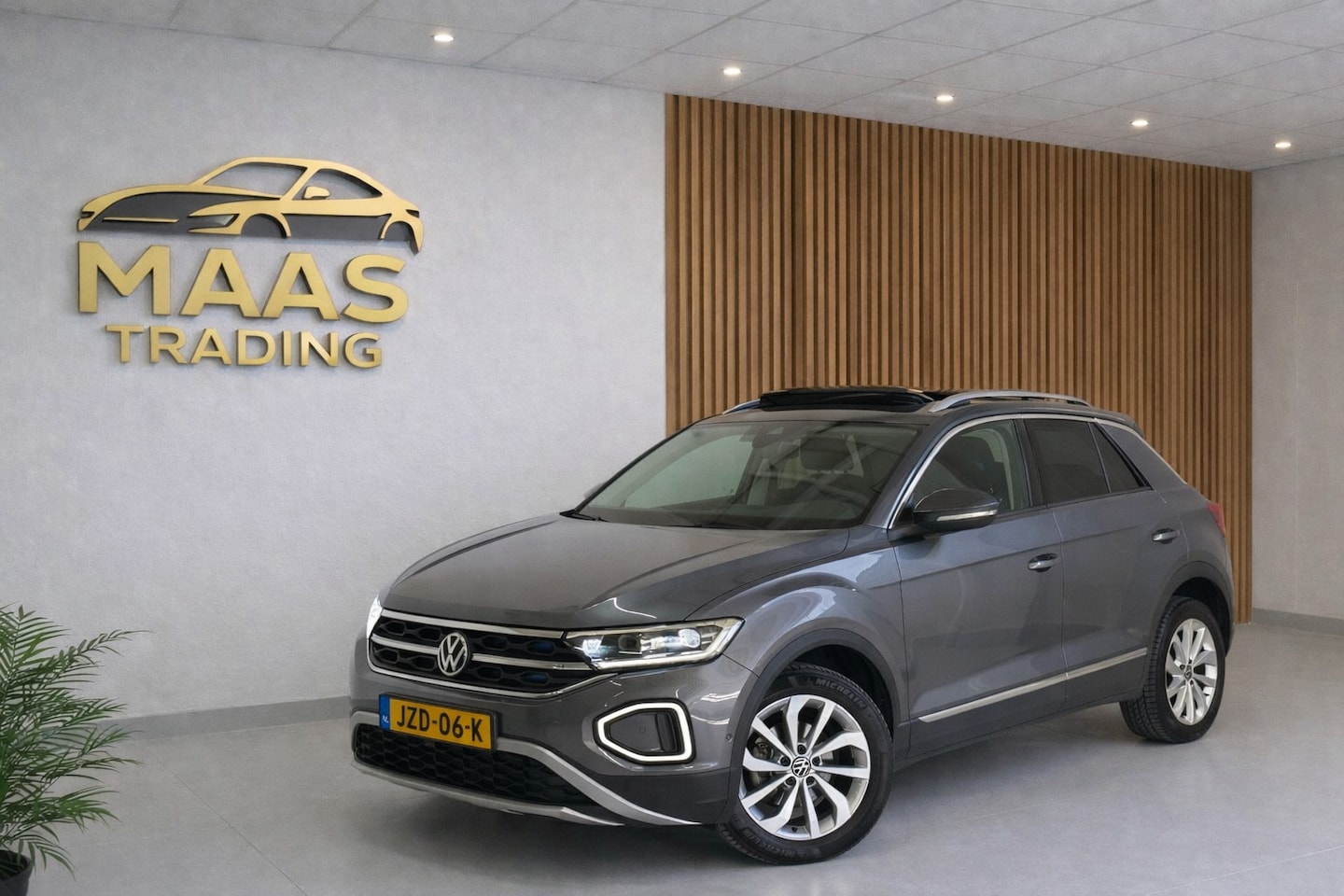 Volkswagen T-Roc - 1.5 TSI Life Business 1.5 TSI Life Business - AutoWereld.nl