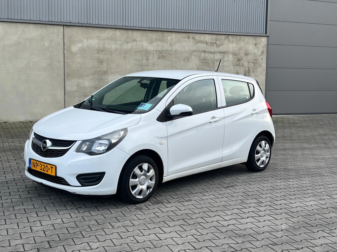 Opel Karl - 1.0 ecoFLEX Edition AIRCO+CRUISE CONTROL+APK 03-2027 - AutoWereld.nl