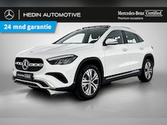 Mercedes-Benz GLA-Klasse - GLA 250e Automaat Luxury Line | Winterpakket | Panoramadak | LED | Keyless-Go | Sfeerverli