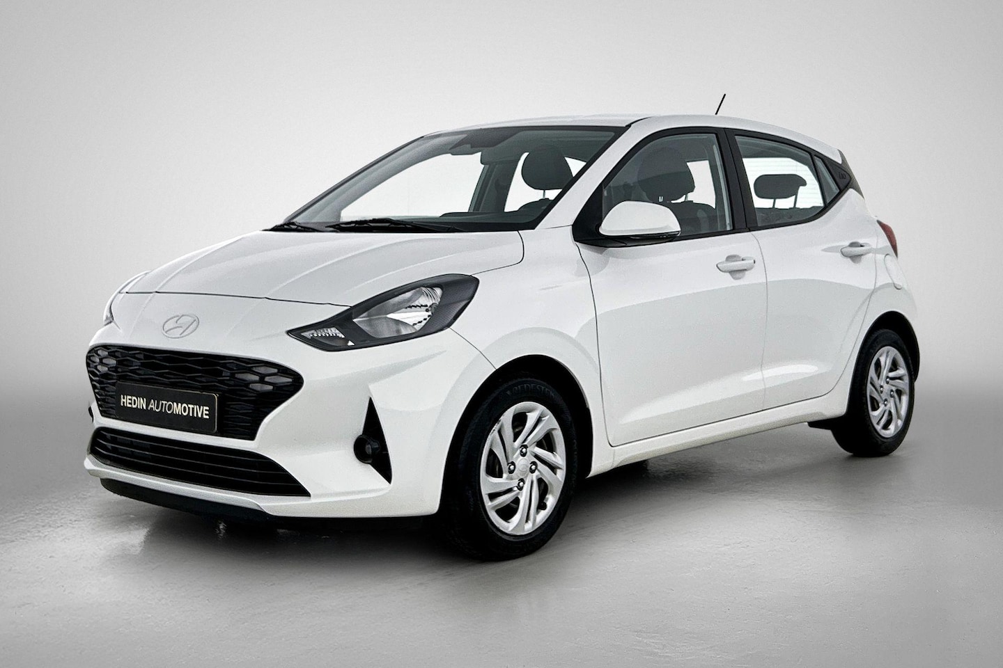 Hyundai i10 - 1.0 Comfort | Apple Carplay/Android auto | Airco | DAB+ Radio | 5 DRS | Cruise control | - AutoWereld.nl