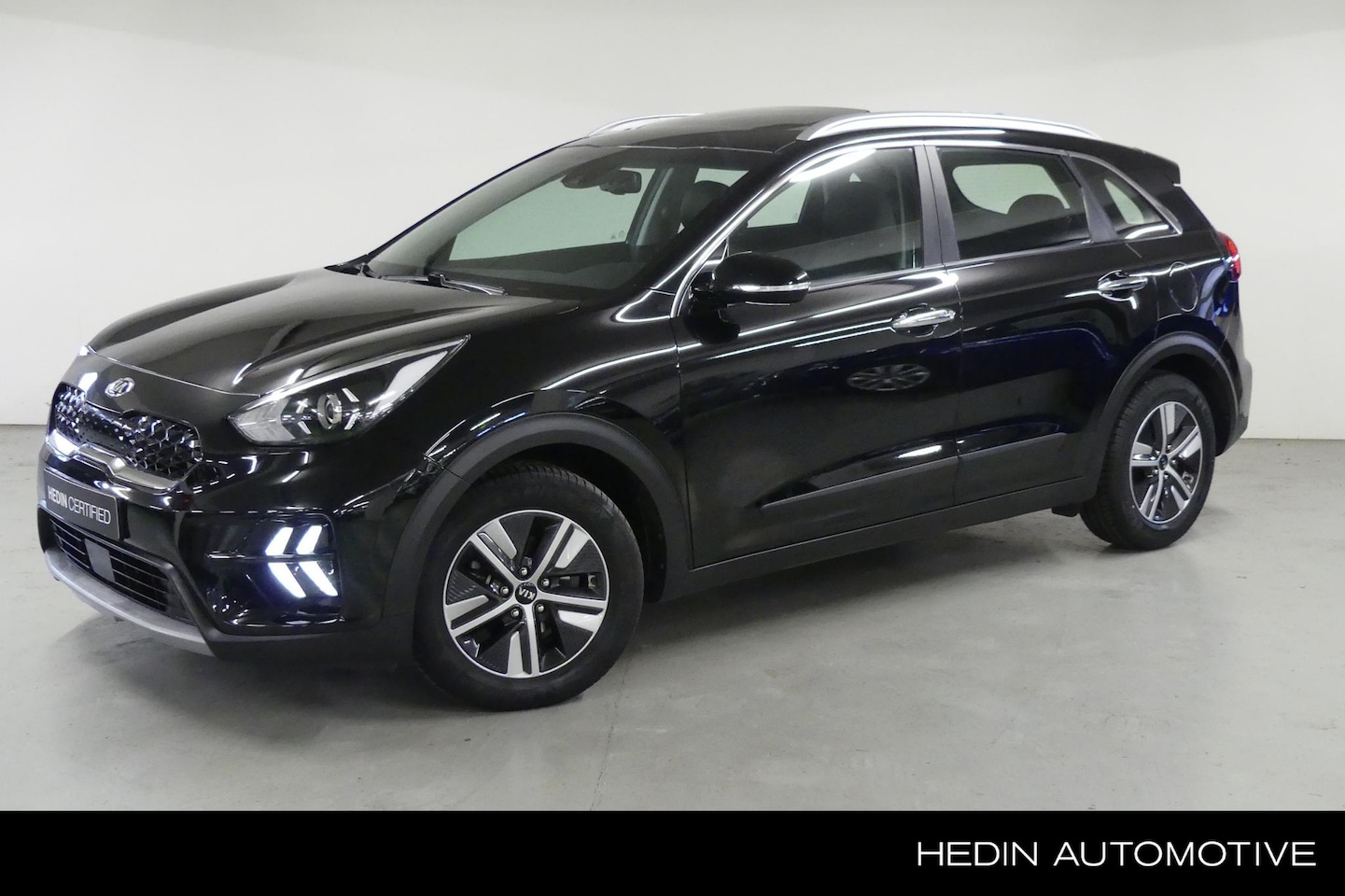 Kia Niro - 1.6 GDi Hybrid DynamicLine Style | Automaat | Multimedia & Navigatie | Camera | LED | Schu - AutoWereld.nl