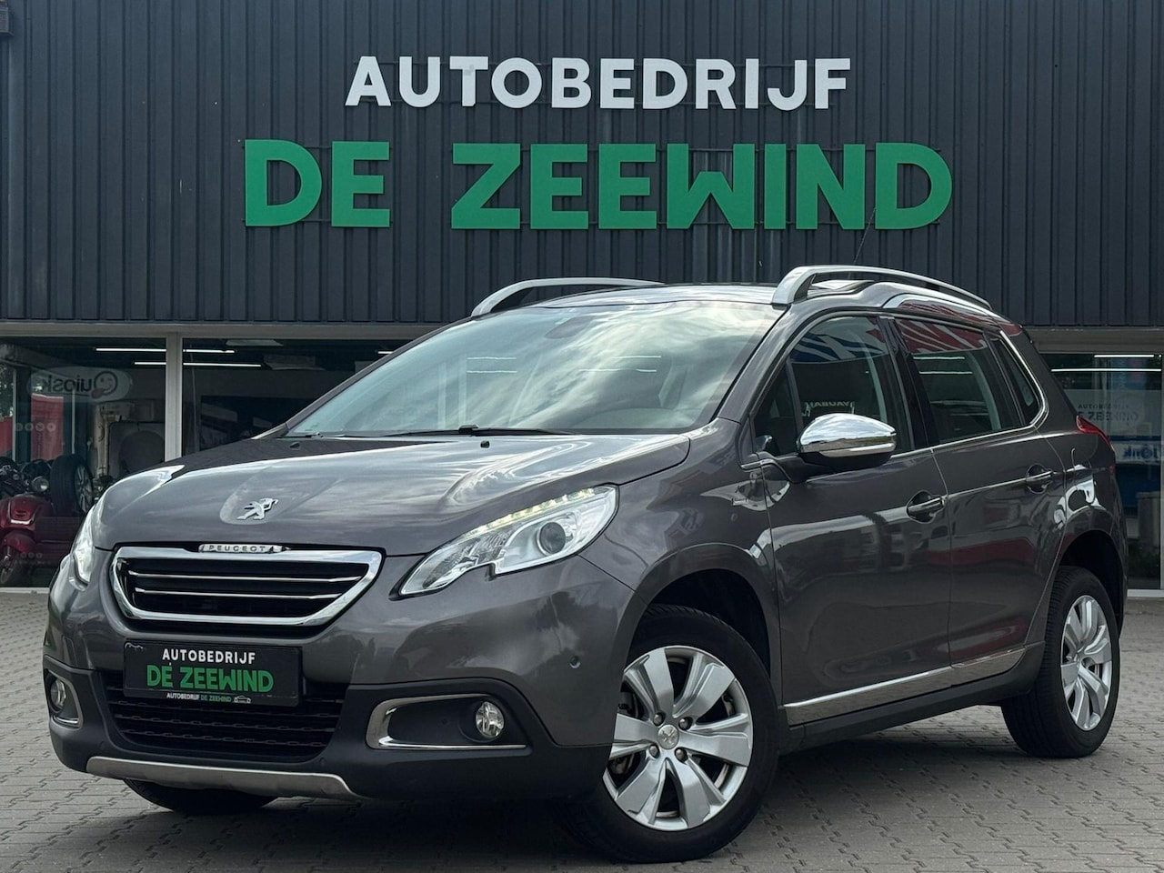 Peugeot 2008 - 1.6 VTi Allure|Leer|Automaat|Rijklaar - AutoWereld.nl