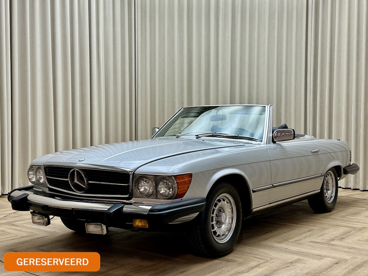 Mercedes-Benz SL-klasse Roadster - 450 SL RESTORED / NL Kenteken / Zeer mooi / Automaat / Leder / W107 V8 / 1976 - AutoWereld.nl