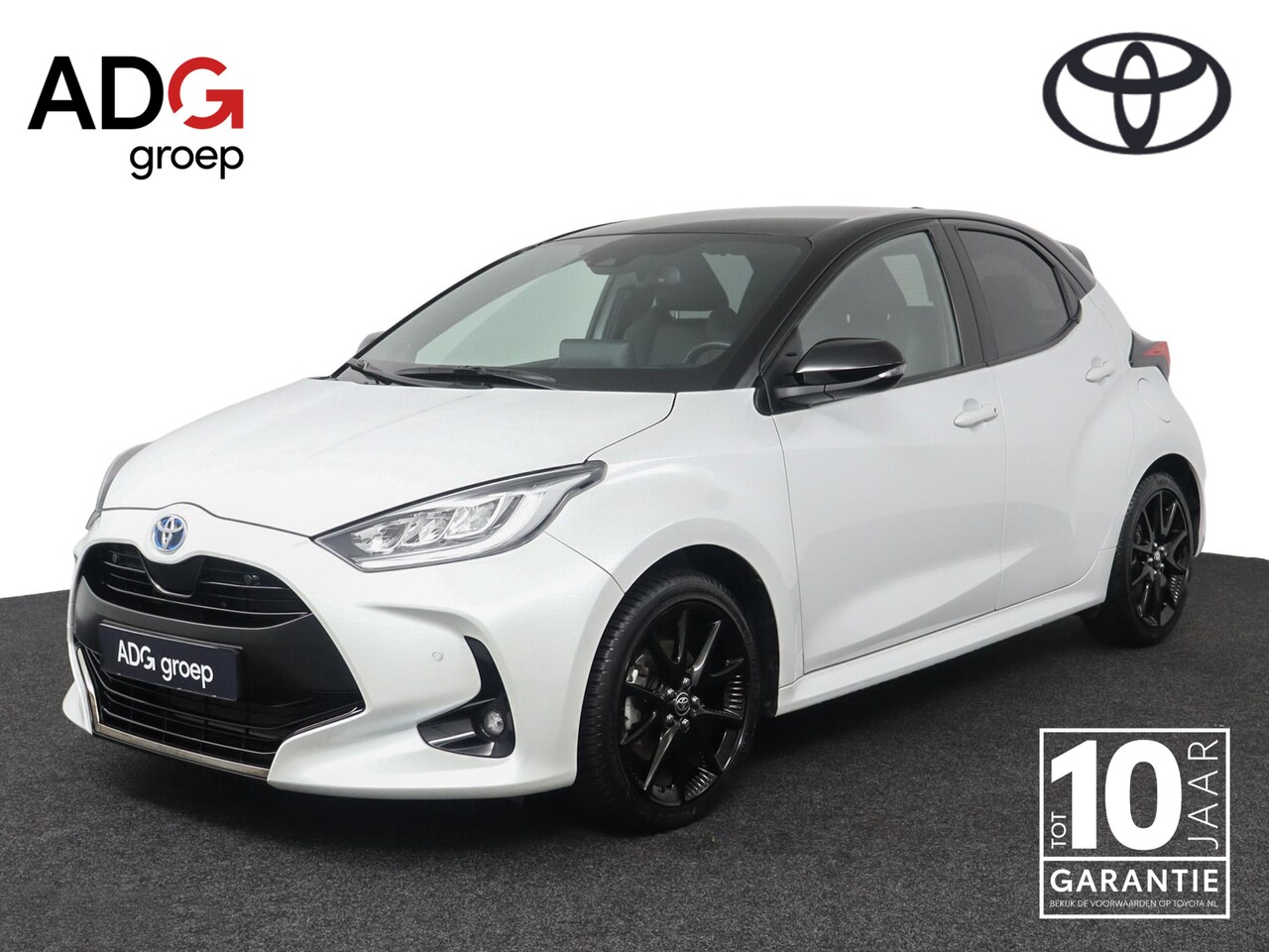 Toyota Yaris - 1.5 Hybrid Executive | Limited | Head-up Display | Panoramadak| Bi-tone | - AutoWereld.nl