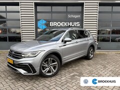 Volkswagen Tiguan Allspace - 1.5 TSI 150 pk R-Line Business 7pers. 7-DSG | Wegklapbare trekhaak | Achteruitrijcamera |