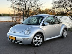 Volkswagen New Beetle - 2.0 Highline AIRCO IJSKOUD Cruise OrgNL
