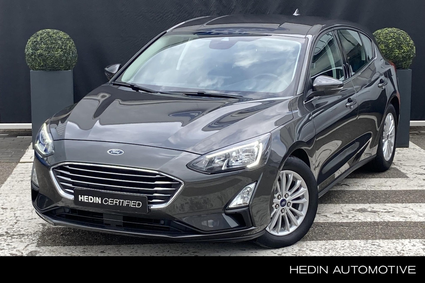 Ford Focus - 1.0 EcoBoost Titanium Business | Navigatie | Parkeersensoren achter | LMV - AutoWereld.nl