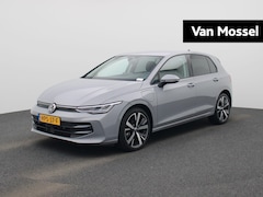 Volkswagen Golf - 1.5 eHybrid Life Edition Navigatie | Cruise Control | Airco | 18 Inch Velgen | Camera | Pa
