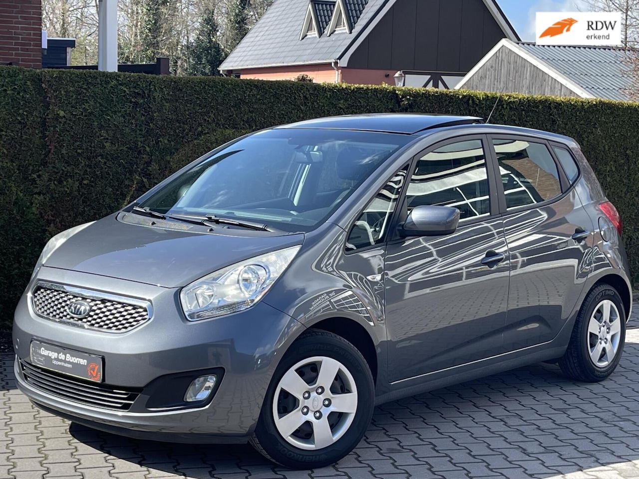 Kia Venga - 1.6 CVVT Automaat X-tra | ACHTERUITRIJCAMERA | SCHUIF/KANTELDAK | CRUISE CONTROL | AIRCO - AutoWereld.nl