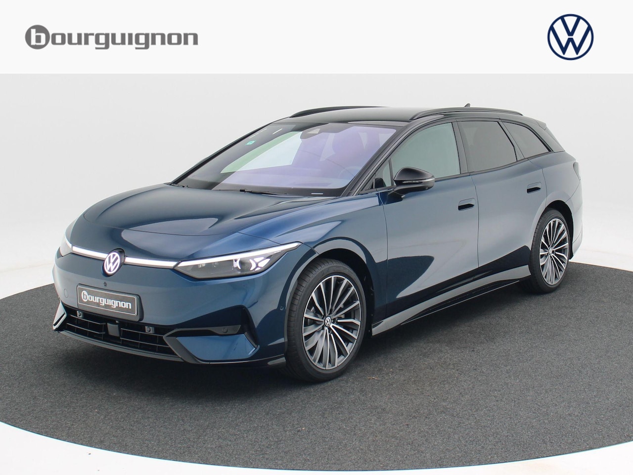 Volkswagen ID.7 - Pro Limited Edition 77 kWh 286 PK | Trekhaak | Stoelmassage | 360 Camera | Head-Up Display - AutoWereld.nl