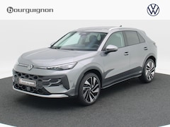 Volkswagen T-Roc - Style First Edition 1.5 eTSI 150 PK | Trekhaak | Stoel & Stuurverwarming | Elektrische Ach
