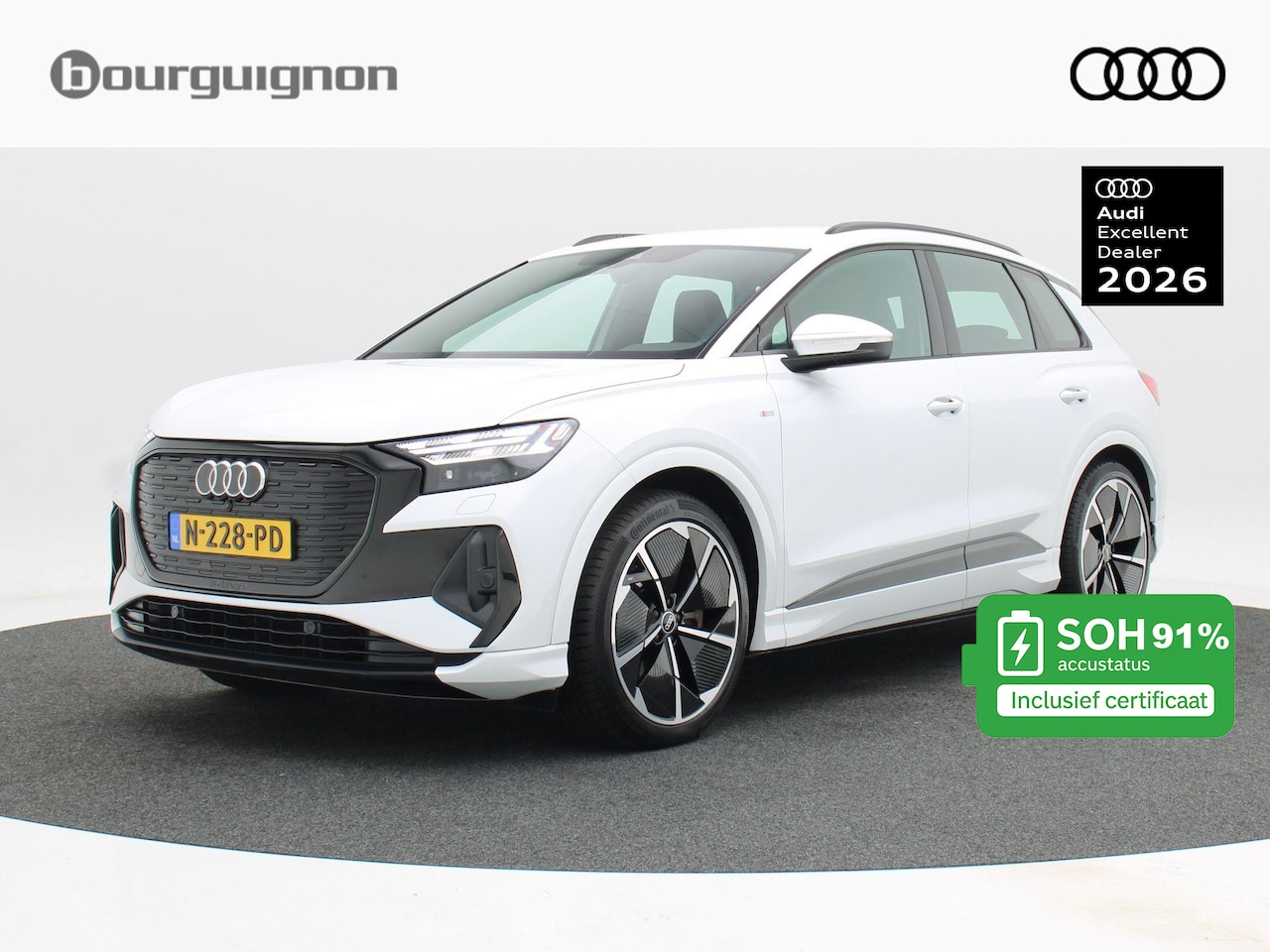 Audi Q4 e-tron - 40 Launch edition S Competition 77 kWh | Adaptive Cruise | Climate Control | Stoelverwarmi - AutoWereld.nl