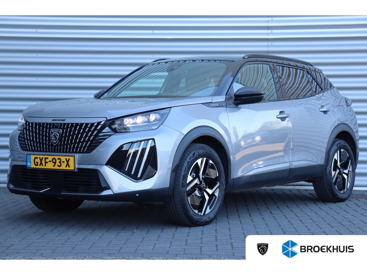 Peugeot 2008 - 1.2 PURETECH 130PK GT PACK AUTOMAAT / NAVI / LEDER / CLIMA / LED / PDC / 17" LMV / KEYLESS - AutoWereld.nl