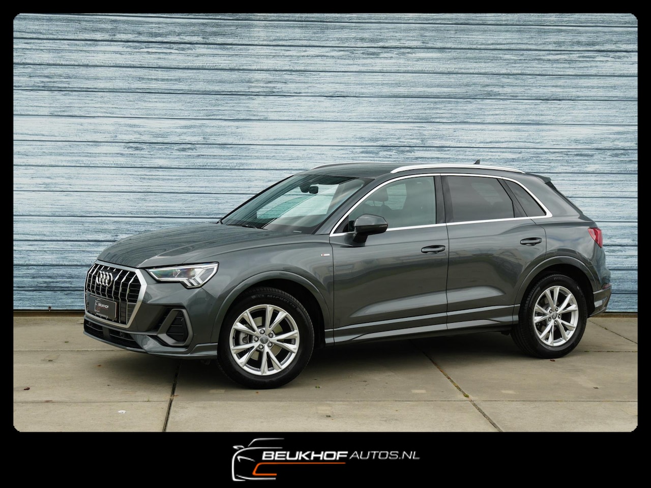 Audi Q3 - 35 TFSI S-Line Sport Trekhaak Carplay Leer Xenon Pdc - AutoWereld.nl