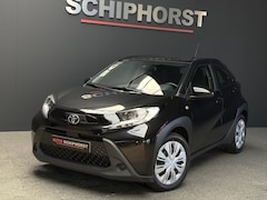 Toyota Aygo X - 1.0 VVT-i MT Play Camera 5 jaar garantie tot 28-3-2028