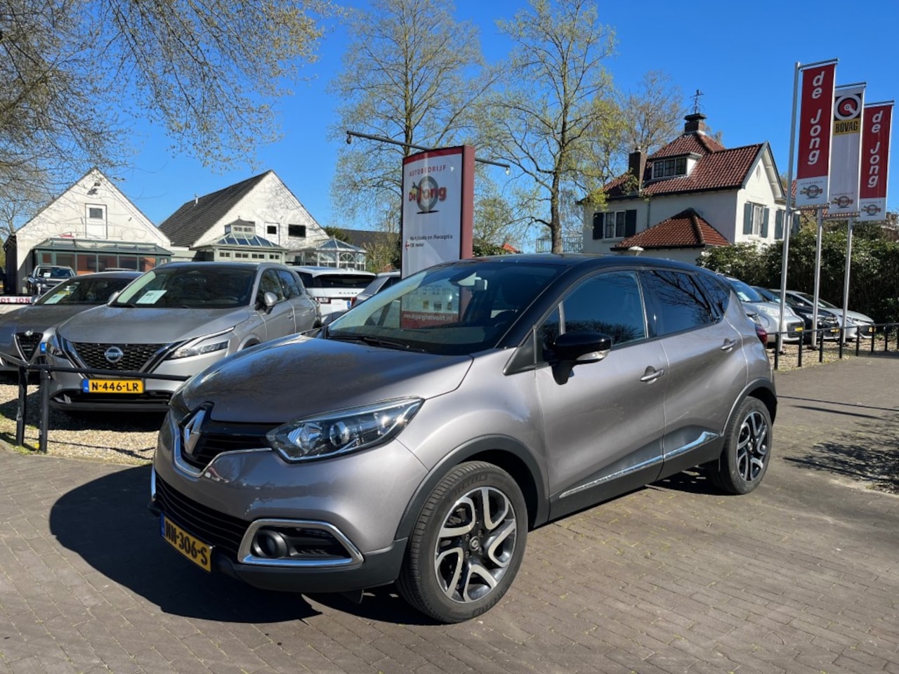 Renault Captur - 0.9 TCE DYNAMIQUE / NAVI / CAMERA / TREKHAAK AFN. / KEYLESS / DAB / CRUISE CTR. - AutoWereld.nl