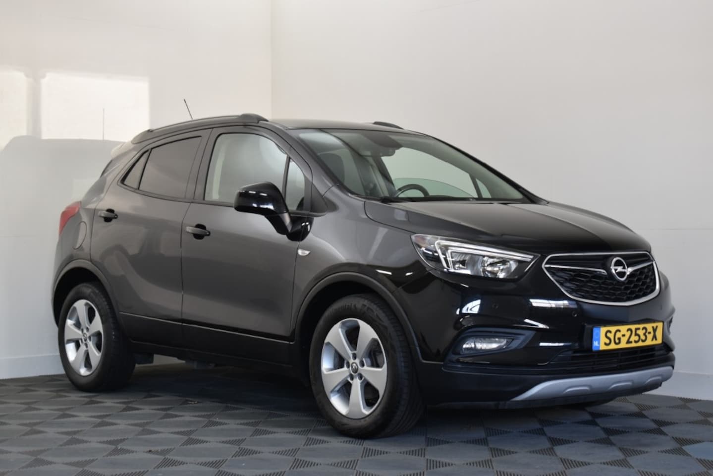 Opel Mokka - 1.4 Turbo 140PK Business+ - AutoWereld.nl