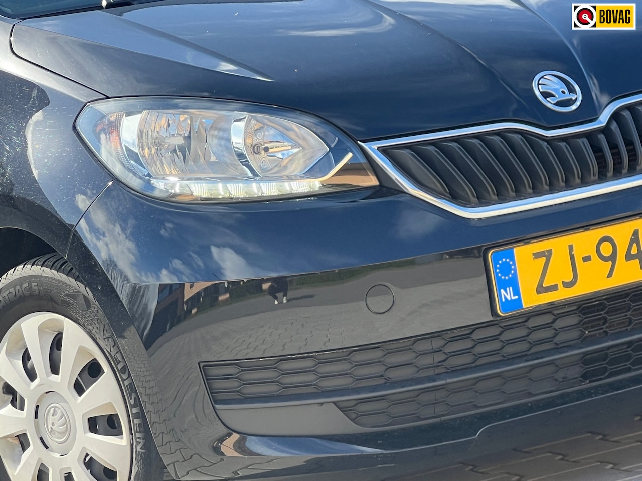 Skoda Citigo - 1.0 Greentech Ambition - Black Pearl - Nav/Bleutooth/AC - AutoWereld.nl