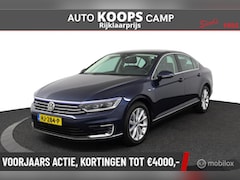 Volkswagen Passat - Sedan 1.4 TSI GTE Highline 218 PK Plug-in hybride | 78, 7% SOH | Elec. stoelen met verwarm