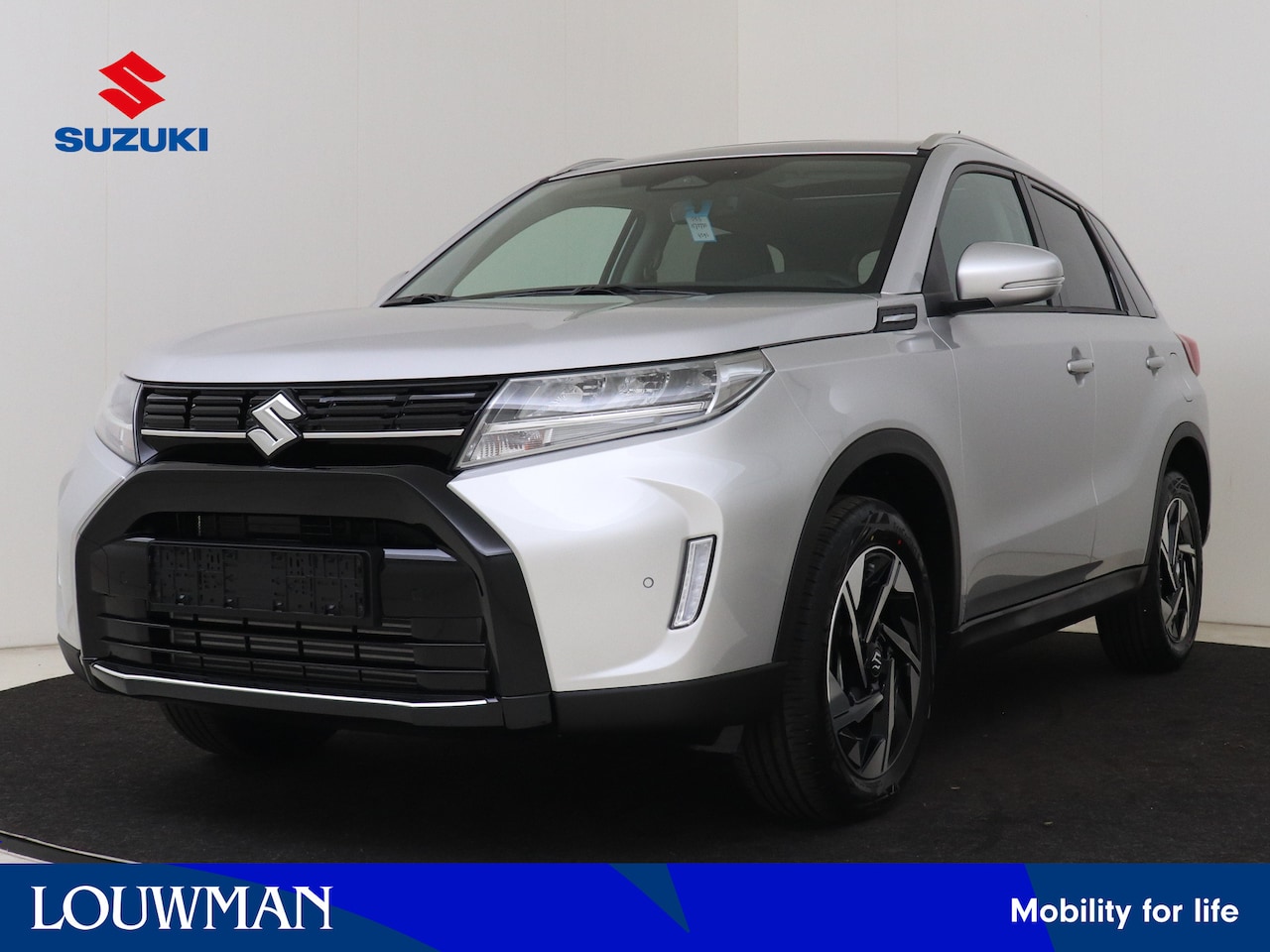 Suzuki Vitara - 1.4 Boosterjet Smart Hybrid Style | Parkeersensoren Voor & Achter | Suede met Leder | Pano - AutoWereld.nl