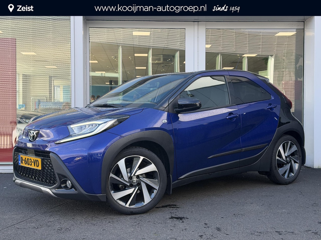 Toyota Aygo X - 1.0 VVT-i S-CVT Envy | 1e eigenaar | Origineel NL door ons geleverd | Trekhaak | JBL | Cli - AutoWereld.nl