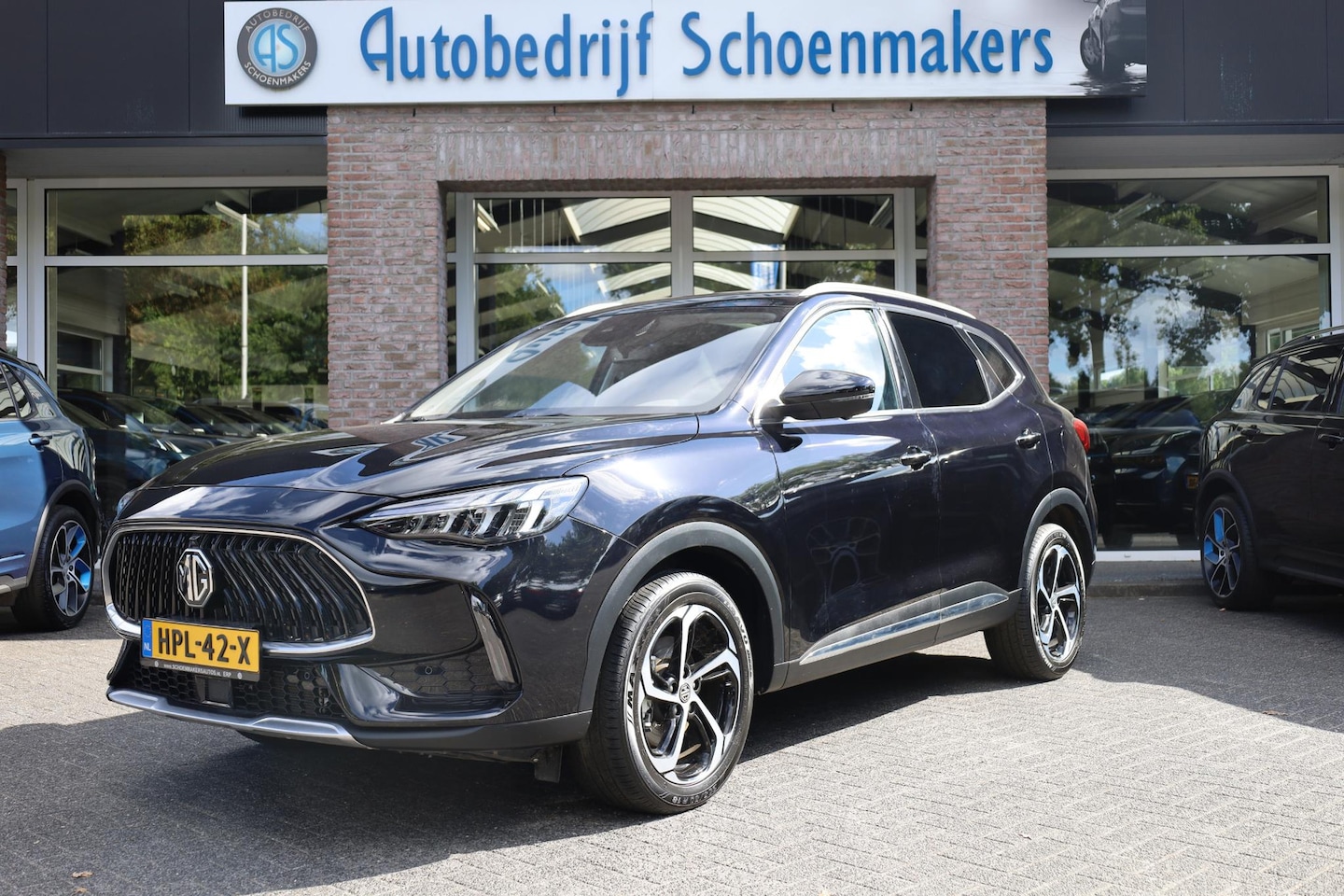 MG EHS - 1.5 TGDI Luxury PHEV Plug-in LEER PANO 360-CAMERA DAB CARPLAY NAVI STOELVERWARMING SFEERVE - AutoWereld.nl