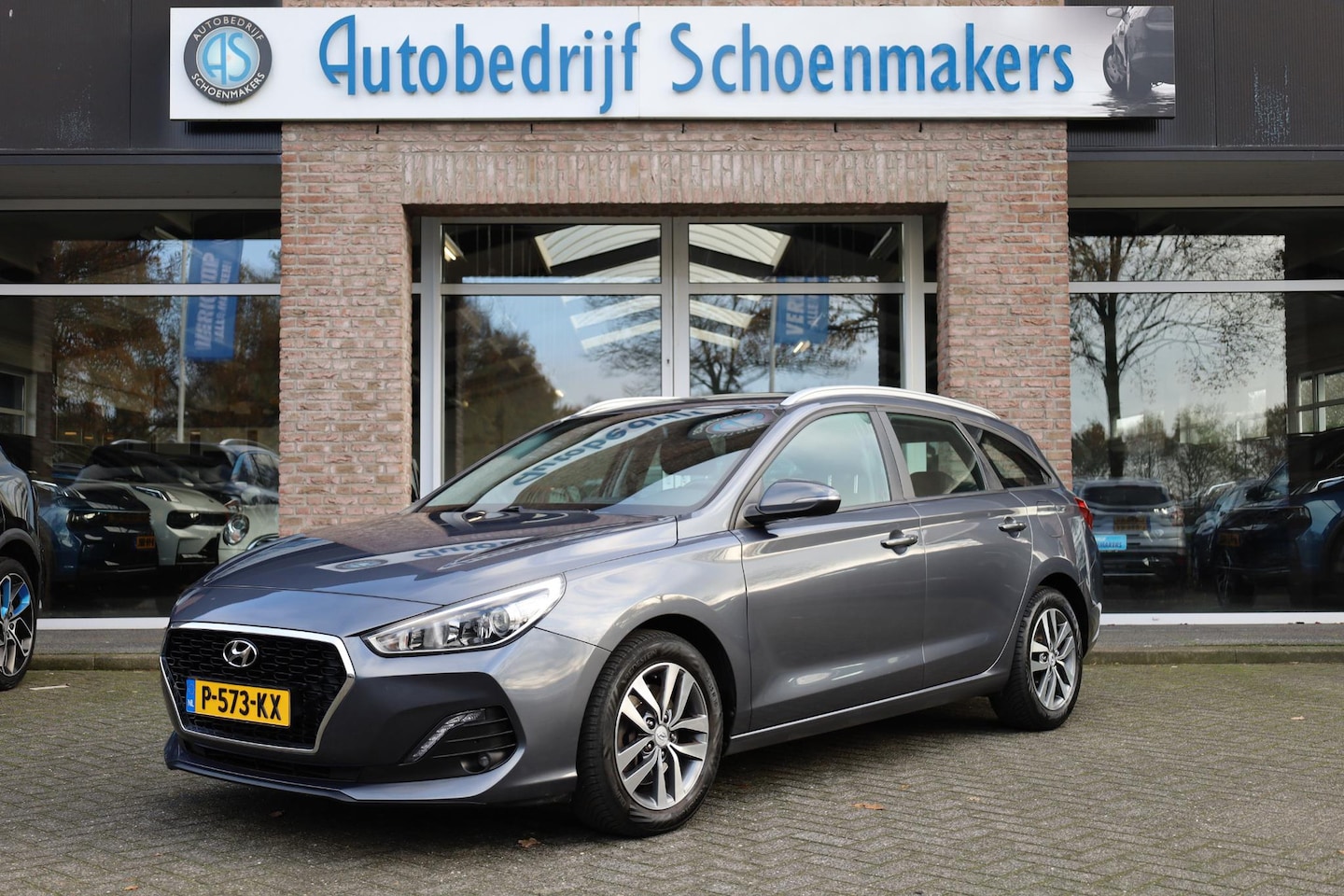Hyundai i30 Wagon - 1.4 T-GDI Premium CARPLAY DAB CAMERA STOEL/STUURVERW. CRUISE CLIMA HILL-HOLD HALFLEER STUU - AutoWereld.nl