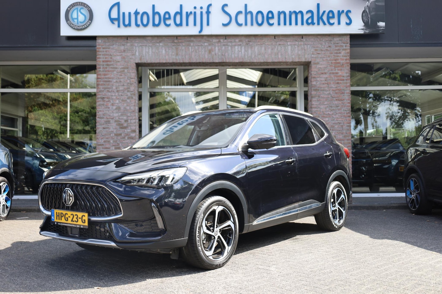 MG EHS - 1.5 TGDI Luxury PHEV Plug-in LEER PANO 360-CAMERA DAB CARPLAY NAVI STOELVERWARMING SFEERVE - AutoWereld.nl
