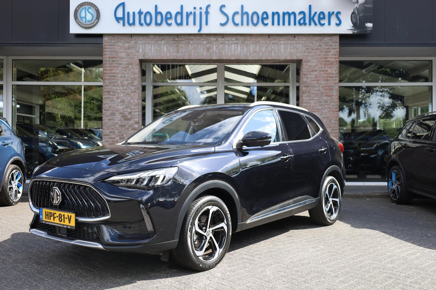 MG EHS - 1.5 TGDI Luxury PHEV Plug-in LEER PANO 360-CAMERA DAB CARPLAY NAVI STOELVERWARMING SFEERVE - AutoWereld.nl
