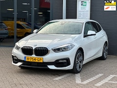 BMW 1-serie - 118i Executive Edition/NAVI/CARPLAY/LED/NL AUTO NAP
