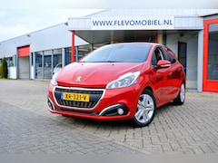 Peugeot 208 - 1.2 PureTech Signature 5-drs *29.600km* Navi|1e Eig|Airco|Cruise